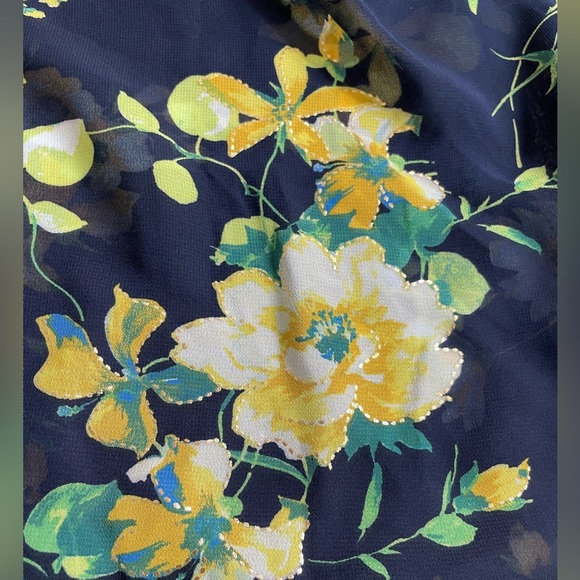 NWOT Sheer Floral Navy Blue Blouse - Picture 4 of 10